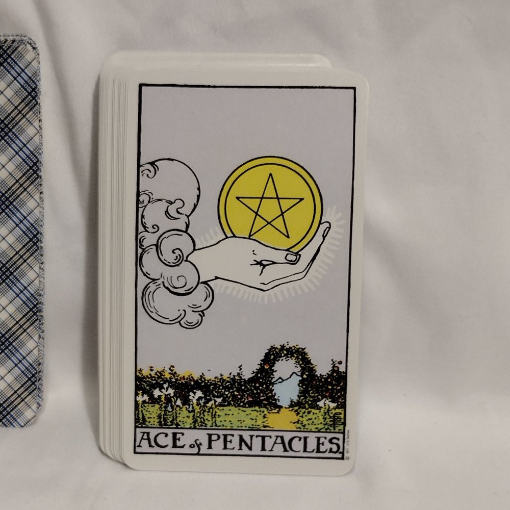The Rider Tarot Deck - Picture 7 of 16